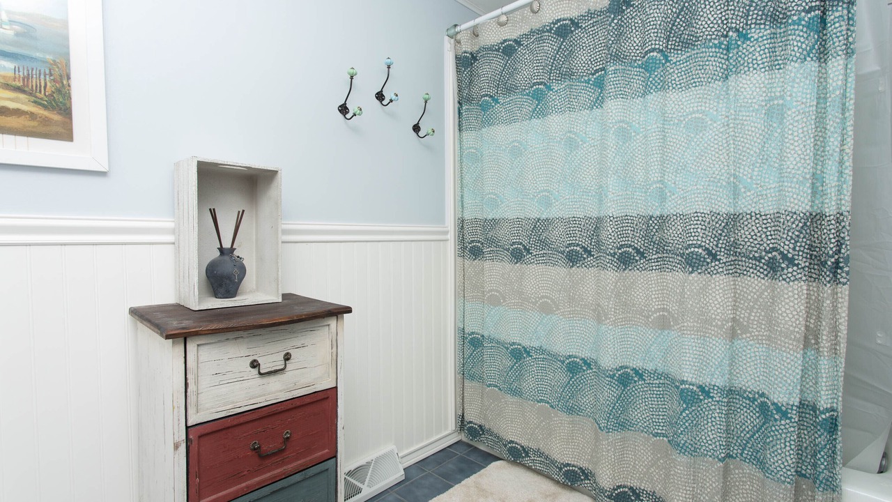 Photo of Bathroom in Gordon