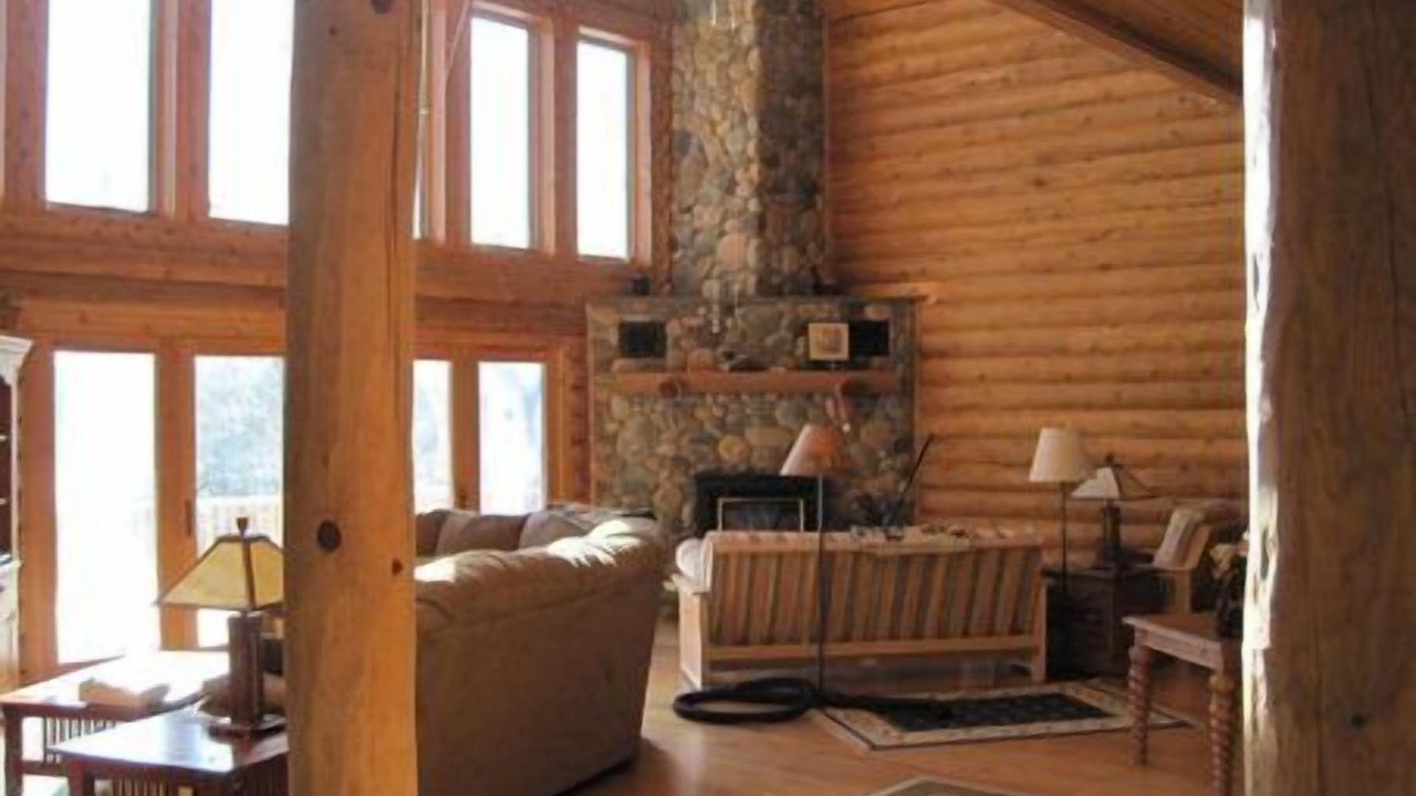 Photo of Livingroom in Lake Clear
