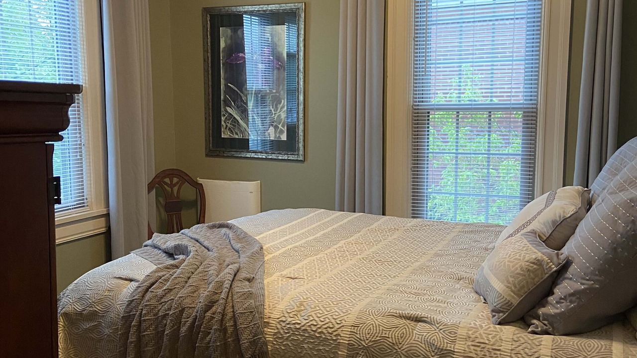 Photo of Bedroom in Powderhorn