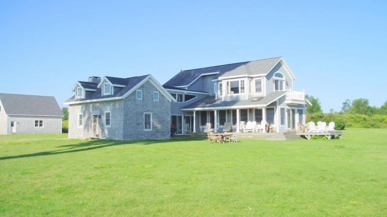 Photo of Bedroom in Cape Vincent