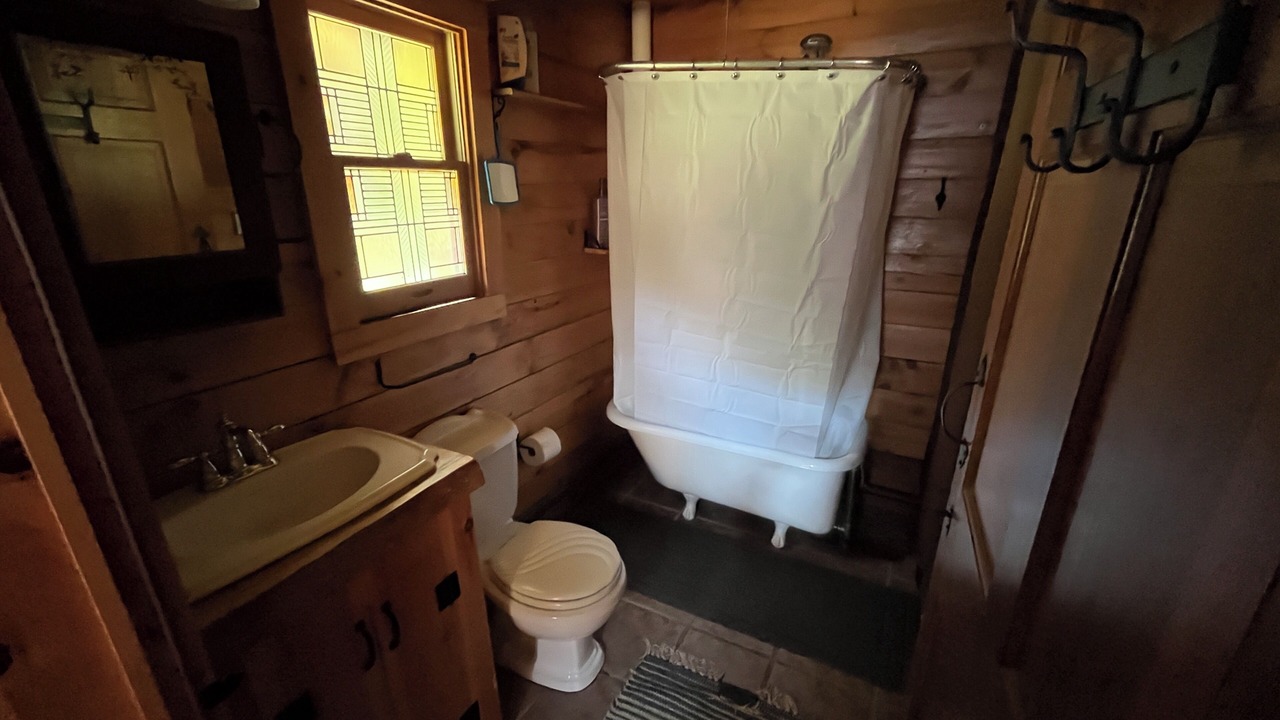 Photo of Bathroom in Tunbridge