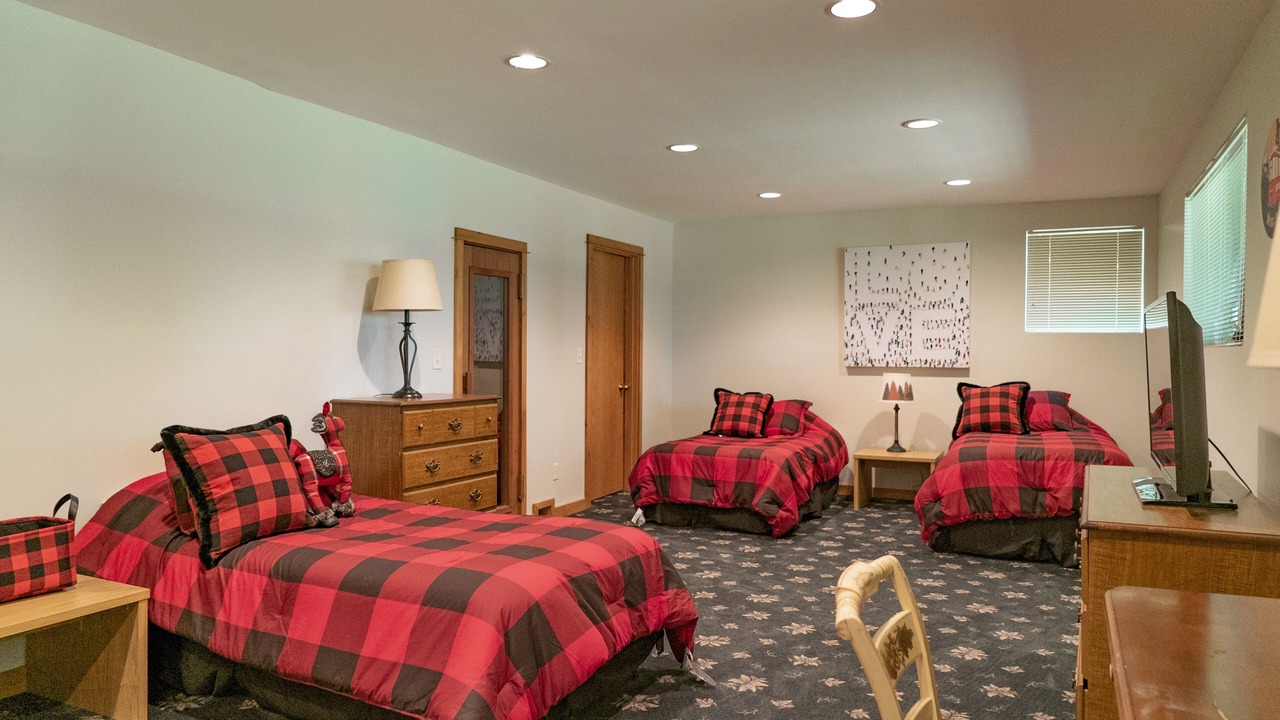 Photo of Bedroom in Lake Placid