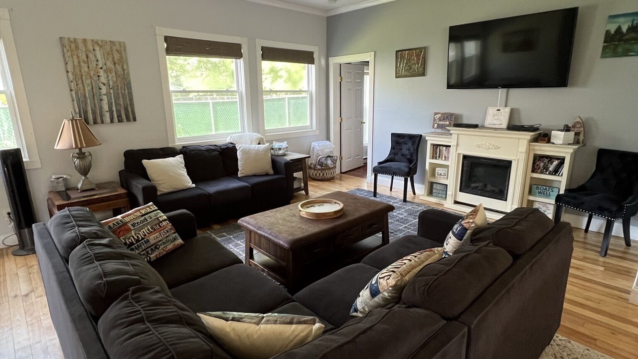 Photo of Bedroom in Pittsfield