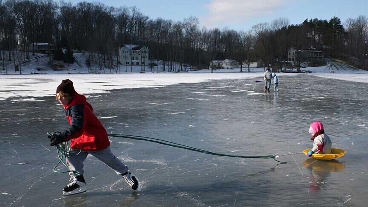 Photo of Others in Dowling