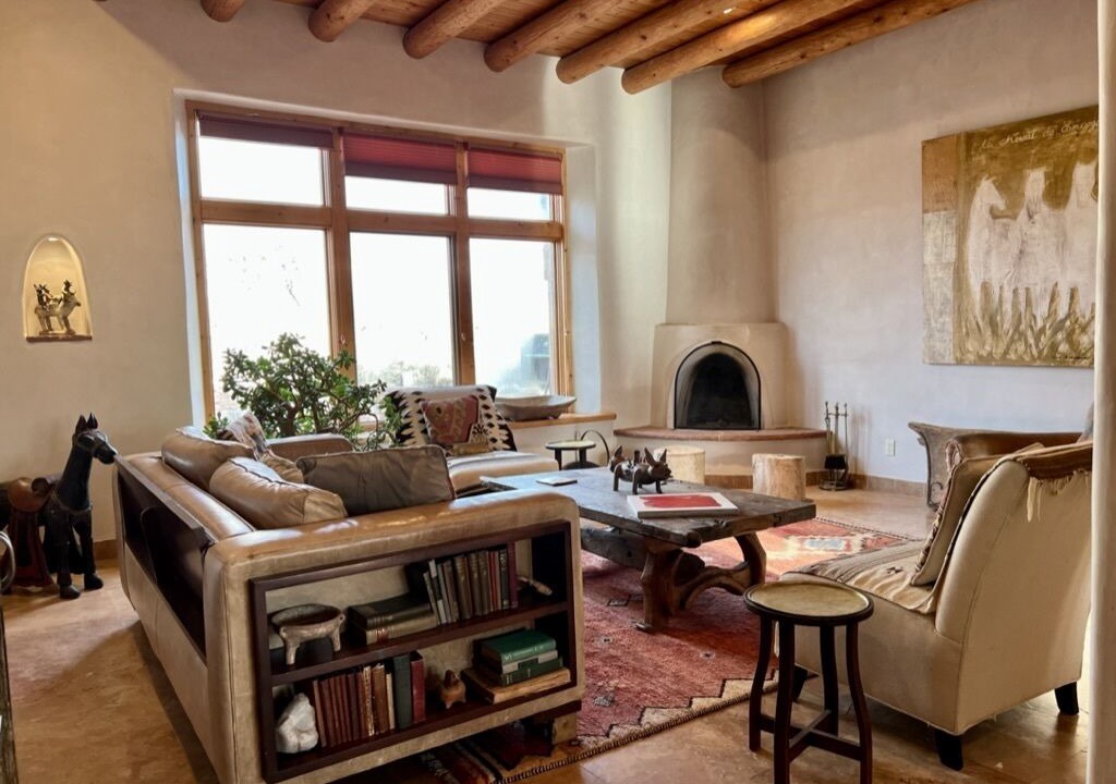 Photo of Livingroom in Abiquiu