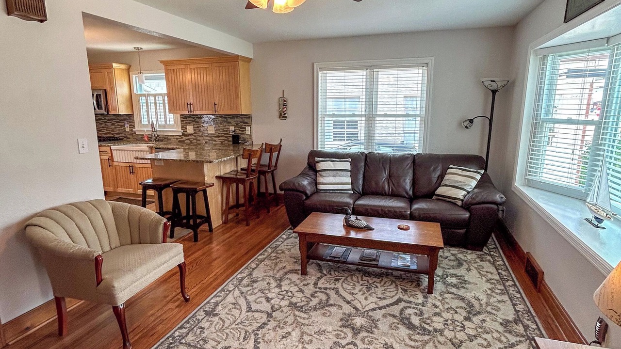 Photo of Livingroom in Lake City