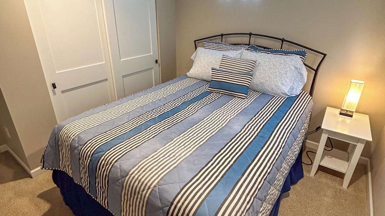 Photo of Bedroom in Lake City
