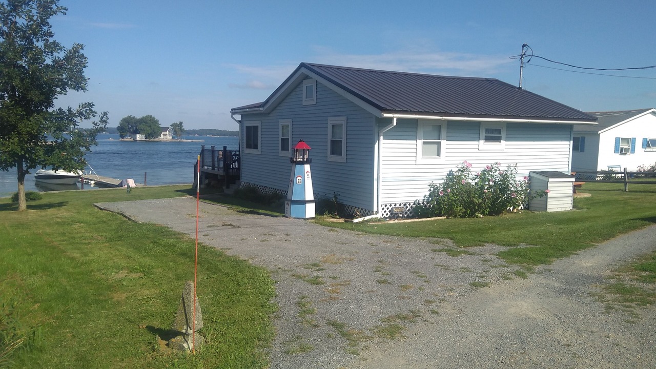 Photo of Outdoor in Frontenac