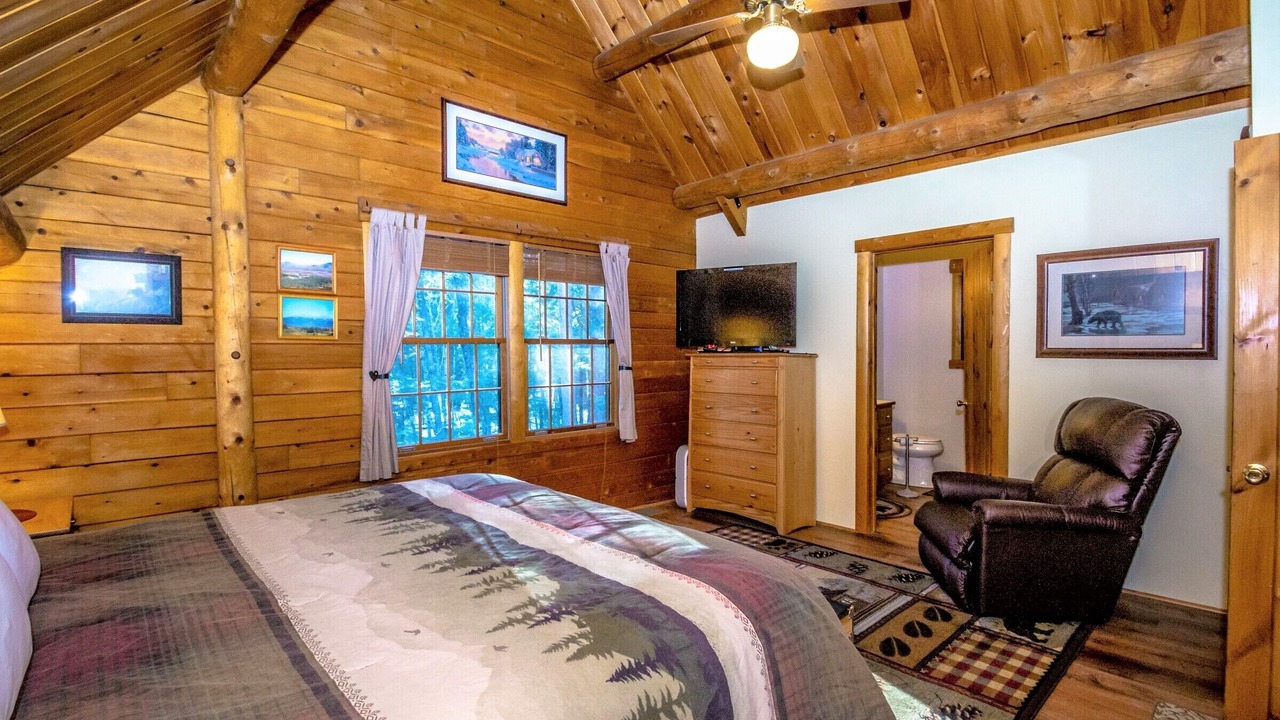 Photo of Bedroom in Bartlett