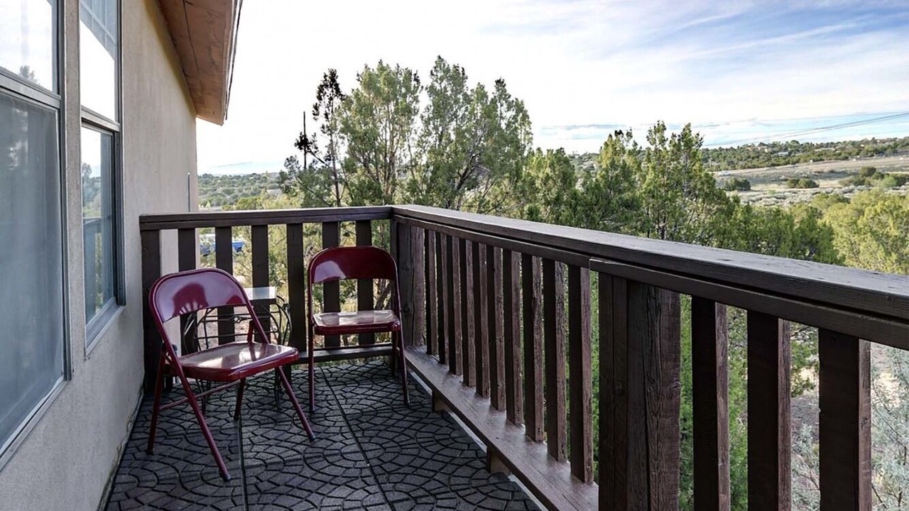 Photo of Patio Balcony in West Alameda