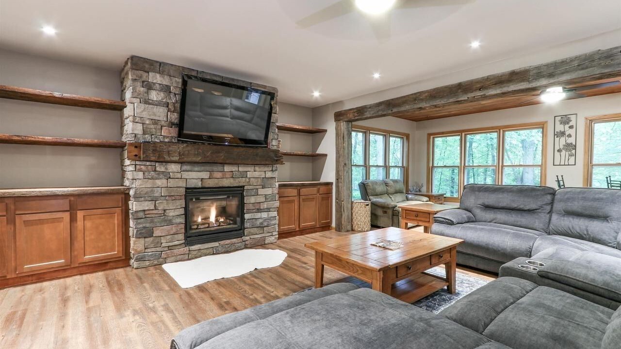 Photo of Livingroom in Waupaca