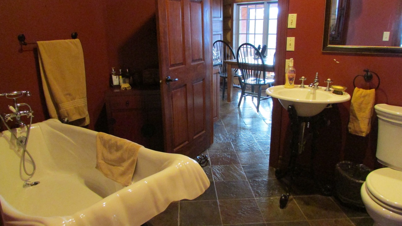 Photo of Bathroom in Rusk County