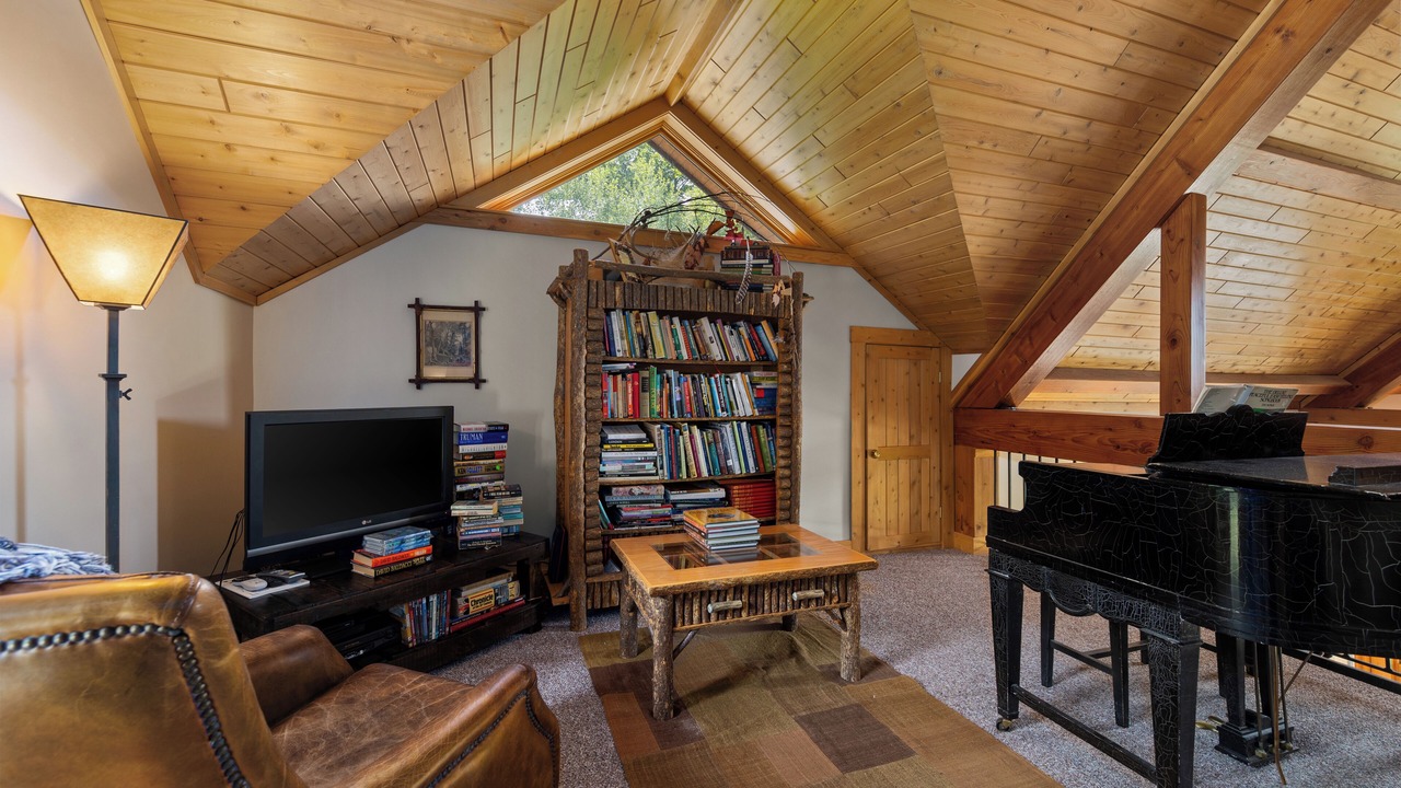 Photo of Livingroom in Keene