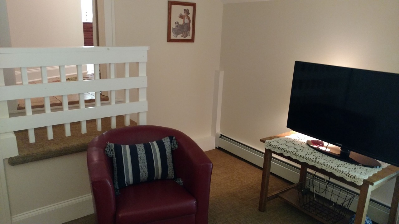 Photo of Livingroom in Greenfield Center