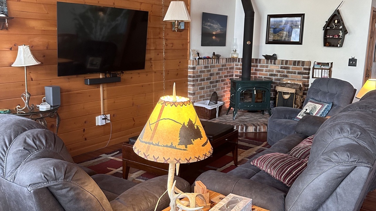 Photo of Livingroom in Solon Springs