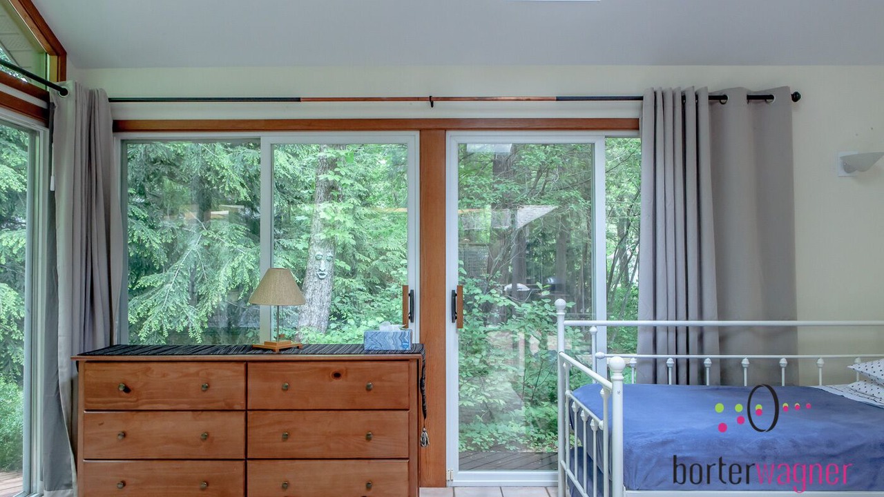 Photo of Bedroom in Harbert