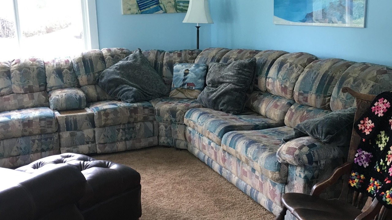 Photo of Livingroom in Town of Beekmantown