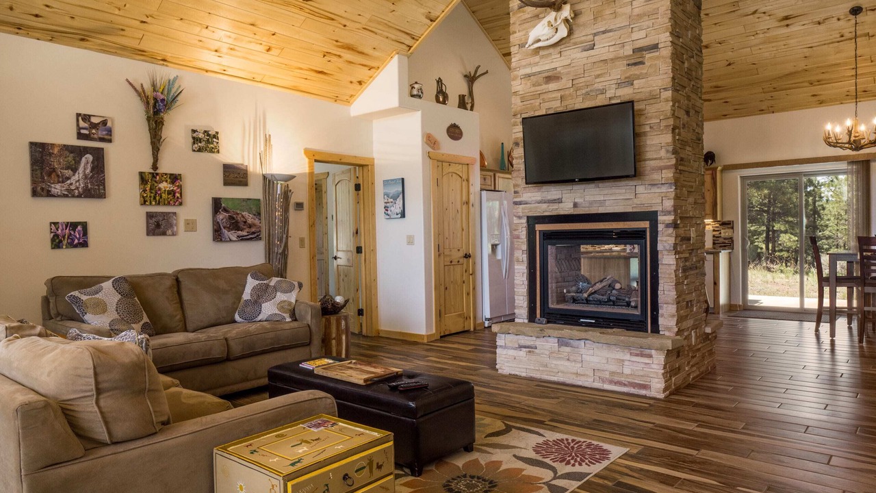 Photo of Bedroom in Angel Fire
