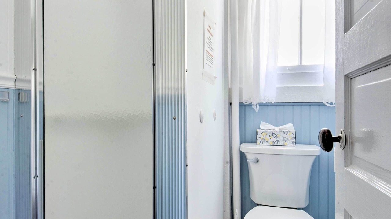 Photo of Bathroom in Cleverdale