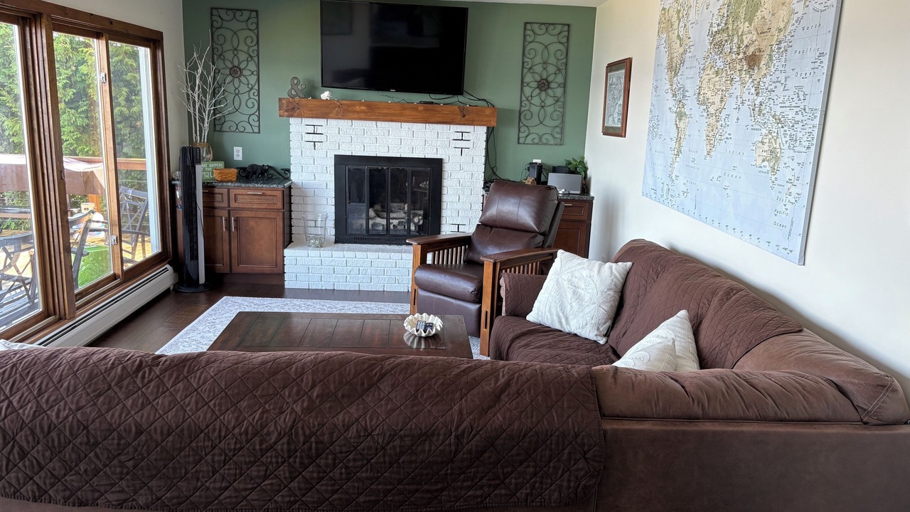 Photo of Livingroom in Plattsburgh