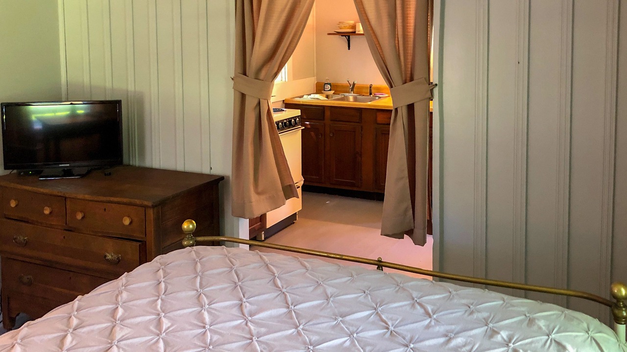 Photo of Bedroom in Center Harbor