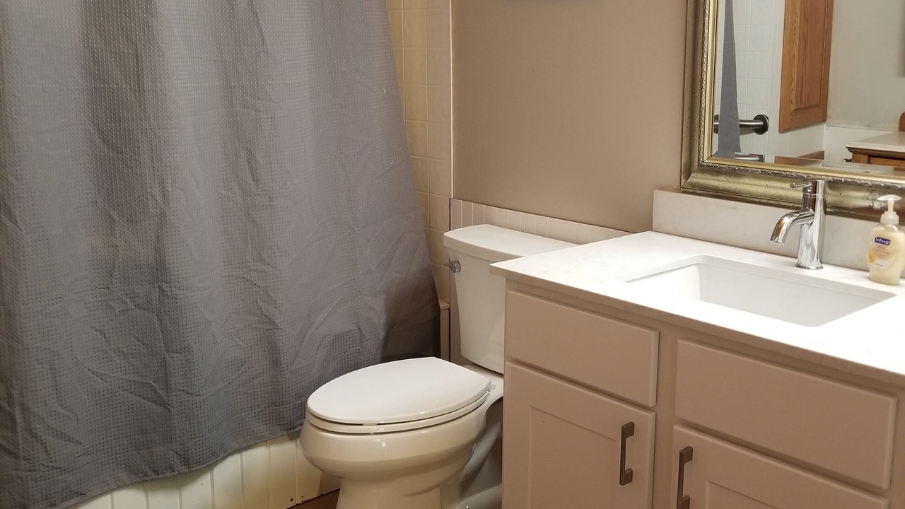 Photo of Bathroom in Hinckley