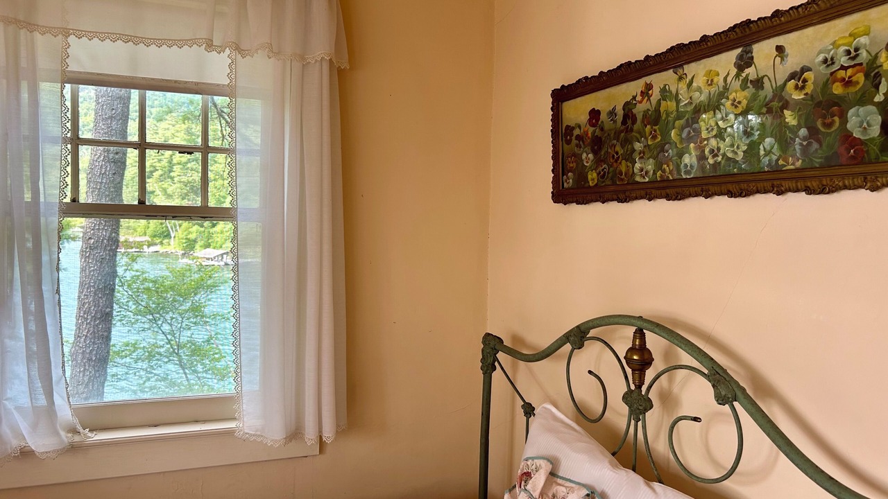 Photo of Bedroom in Glenburnie