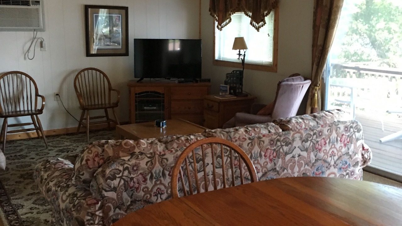 Photo of Livingroom in East Gull Lake