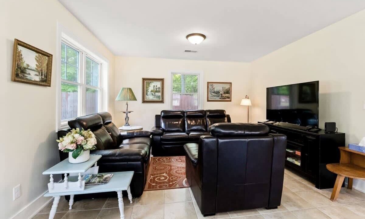 Photo of Bedroom in Kendall