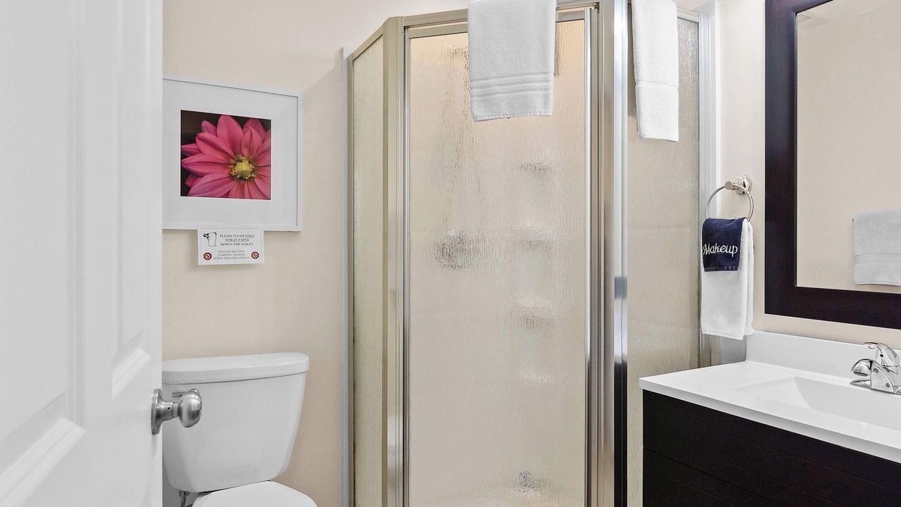 Photo of Bathroom in Kendall