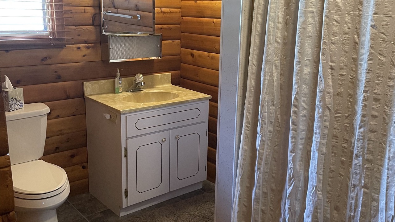 Photo of Bathroom in Phillips