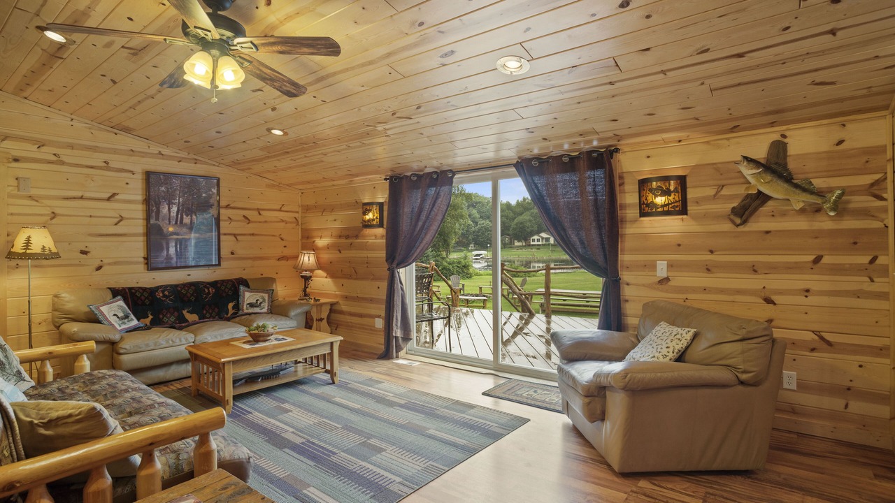 Photo of Livingroom in Garrison