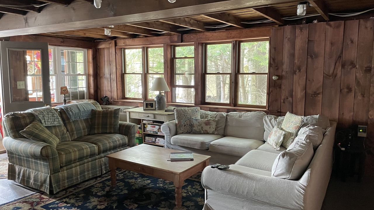 Photo of Livingroom in Rindge