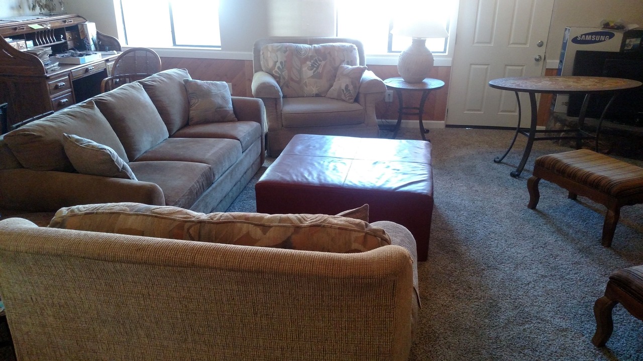 Photo of Livingroom in Navajo Dam