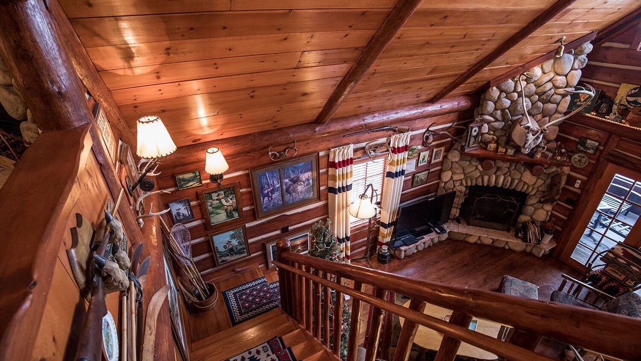 Photo of Livingroom in Hayward