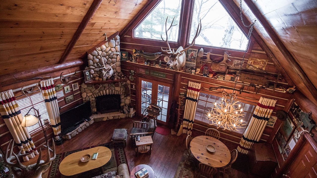 Photo of Livingroom in Hayward