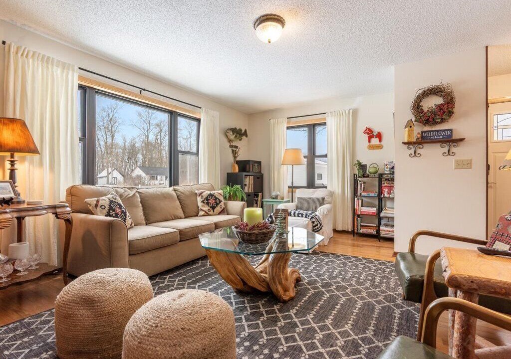 Photo of Livingroom in Wahkon