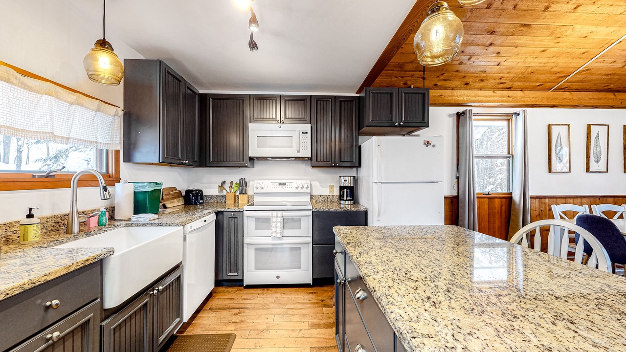 Photo of Kitchen in Warren