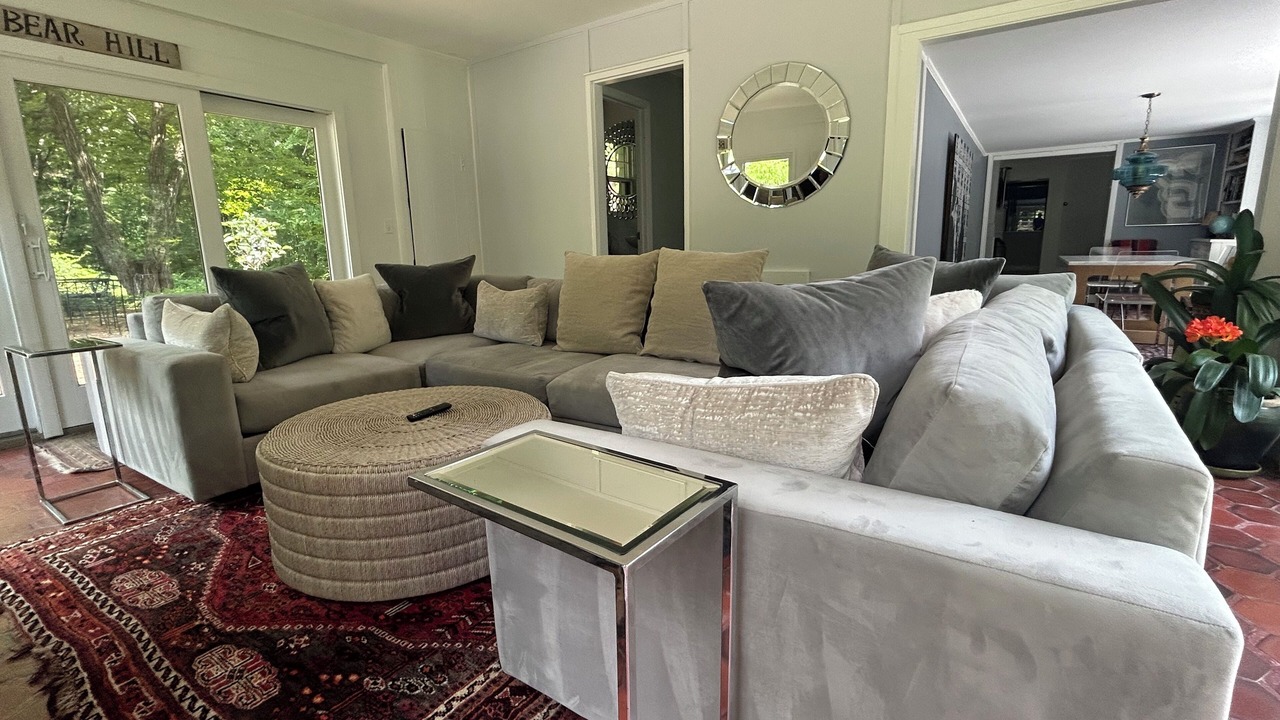 Photo of Livingroom in Marble Dale