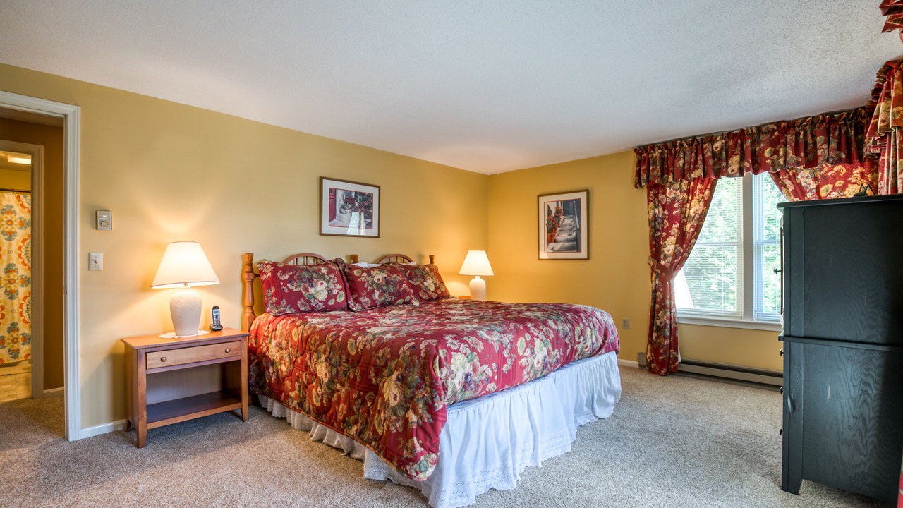 Photo of Bedroom in North Conway
