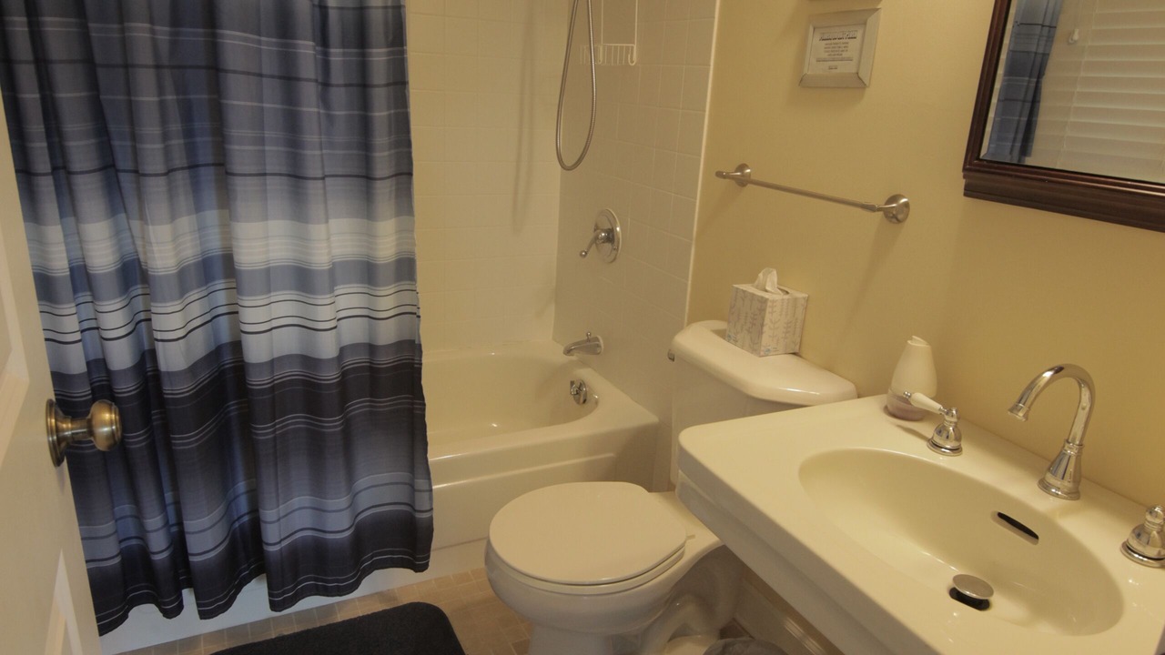 Photo of Bathroom in Sister Lakes