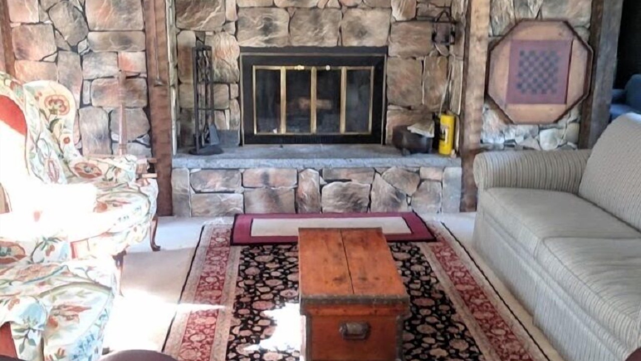 Photo of Livingroom in Jay