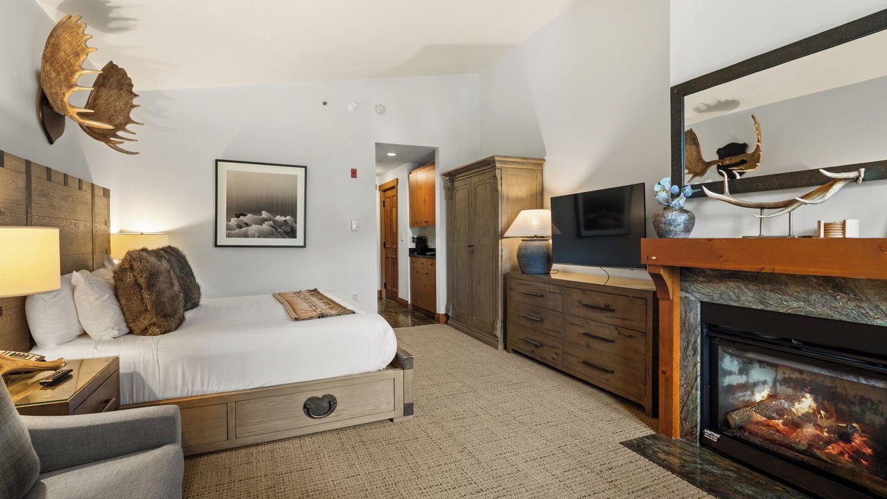 Photo of Bedroom in Stowe Area