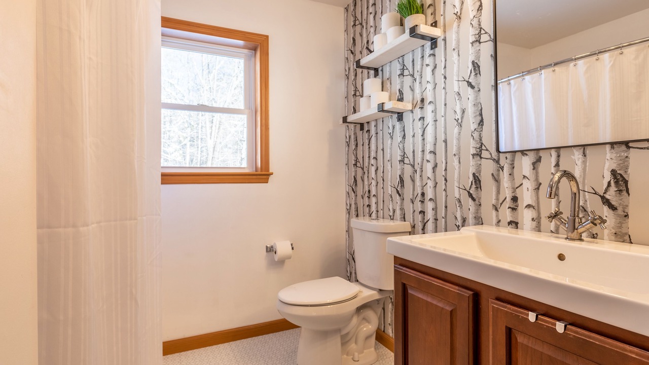 Photo of Bathroom in Bridgewater Corners