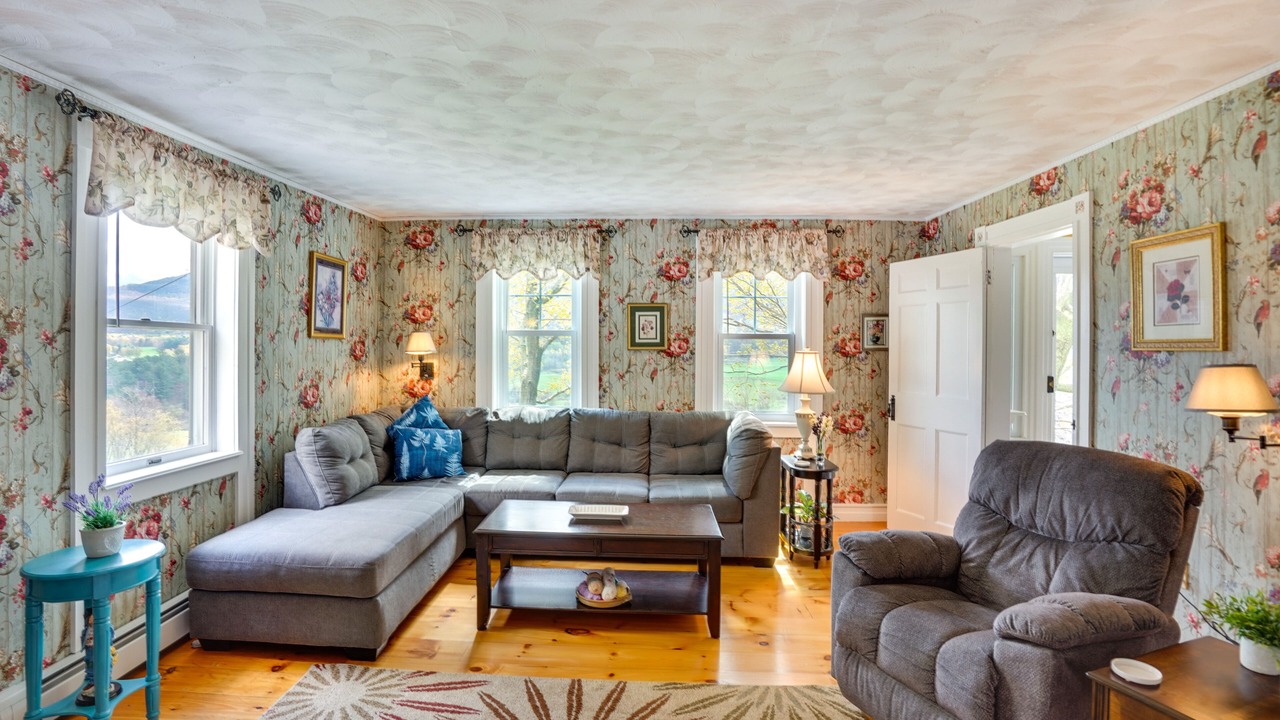 Photo of Livingroom in Stamford