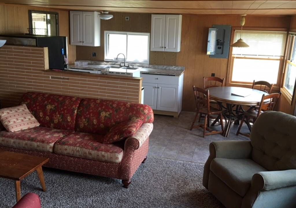 Photo of Livingroom in Moose Lake