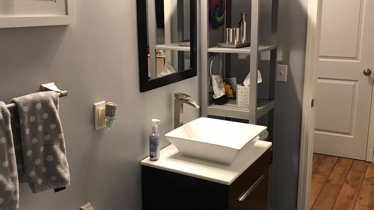 Photo of Bathroom in Empire