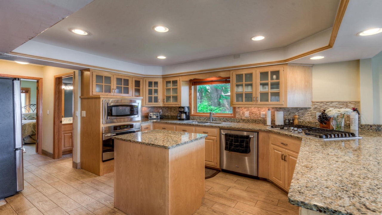Photo of Kitchen in Minnetonka