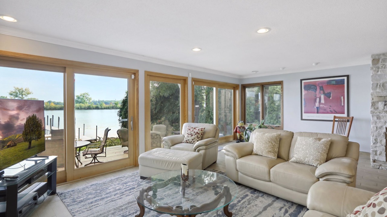 Photo of Livingroom in Minnetonka
