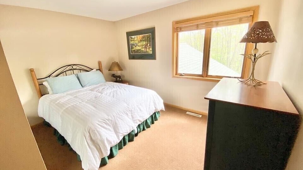 Photo of Bedroom in Onamia